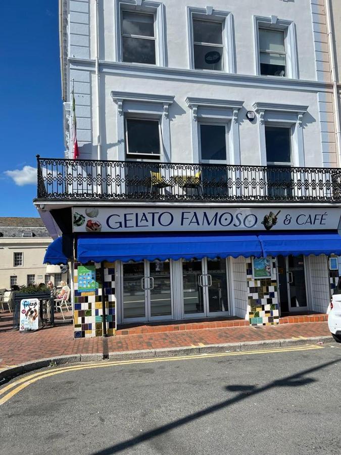 "The Italian" Seafront Apartment Eastbourne Dış mekan fotoğraf