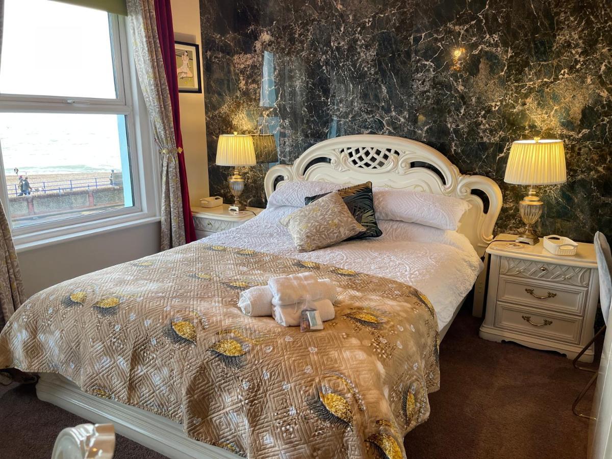 "The Italian" Seafront Apartment Eastbourne Dış mekan fotoğraf